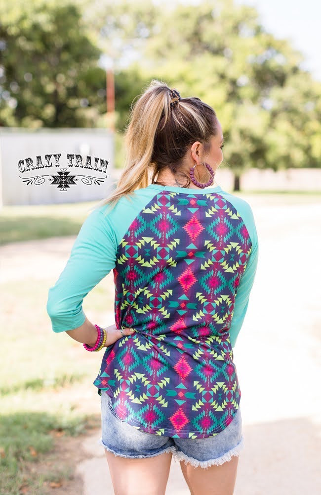 Small Giddy Wild Raglan